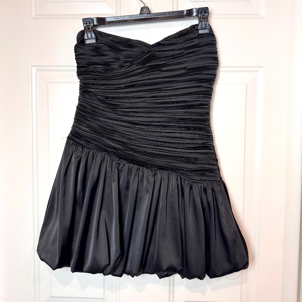Princess Polly Black Strapless Mini Dress/Romper, Size 6. EUC